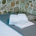 Evaggelia's Stone Apartman