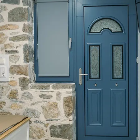 Evaggelia's Stone Apartment *
